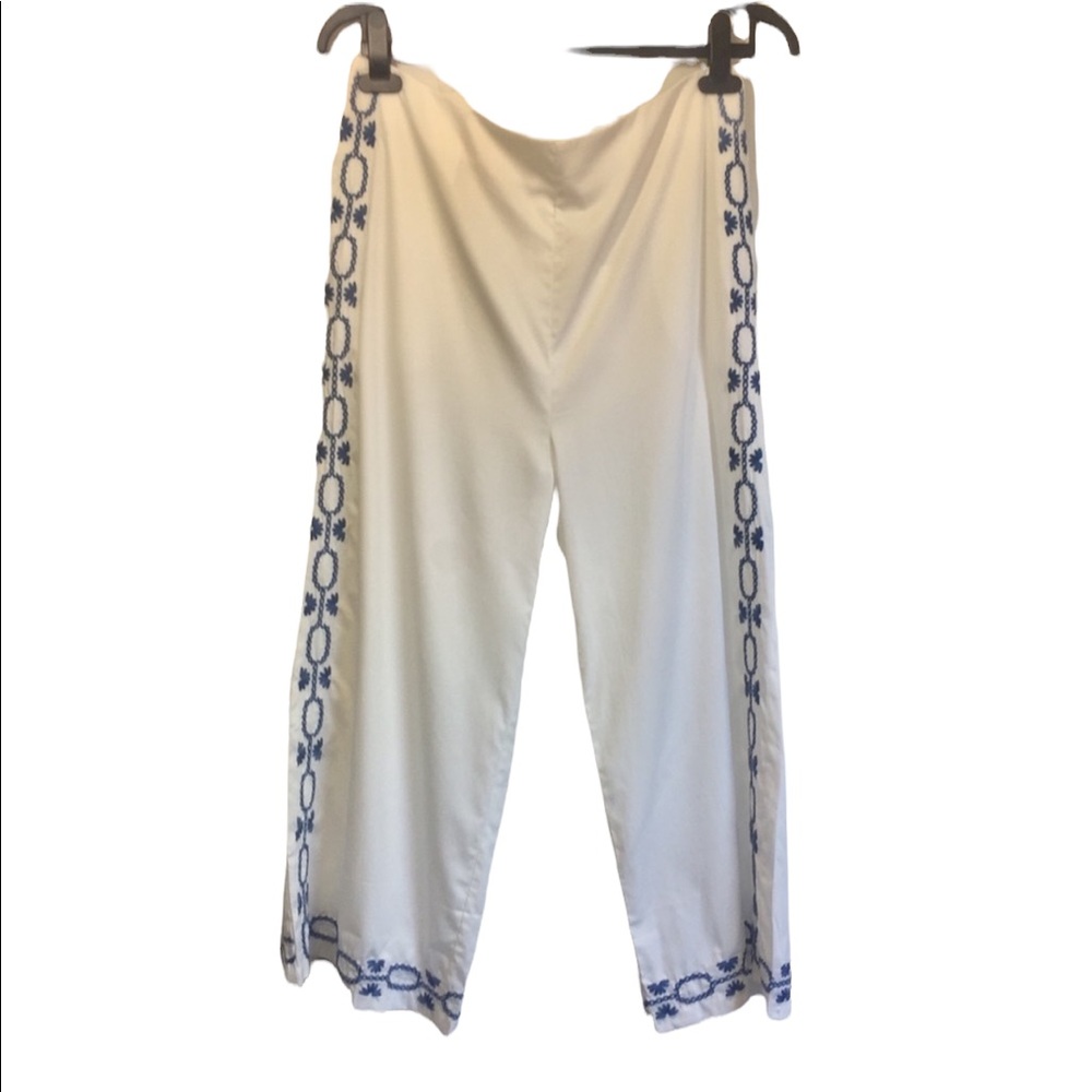 Anthropologie Foxiedox Spellgirl White & Blue Embroidered Culottes Cropped Pant - Picture 2 of 10